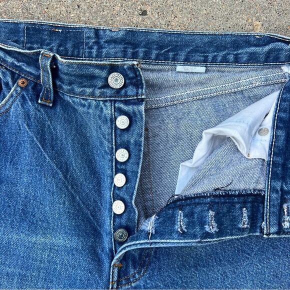 Vintage 80s Ladies Levi’s 501 6-button fly straight original jeans size 15 - Picture 4 of 12